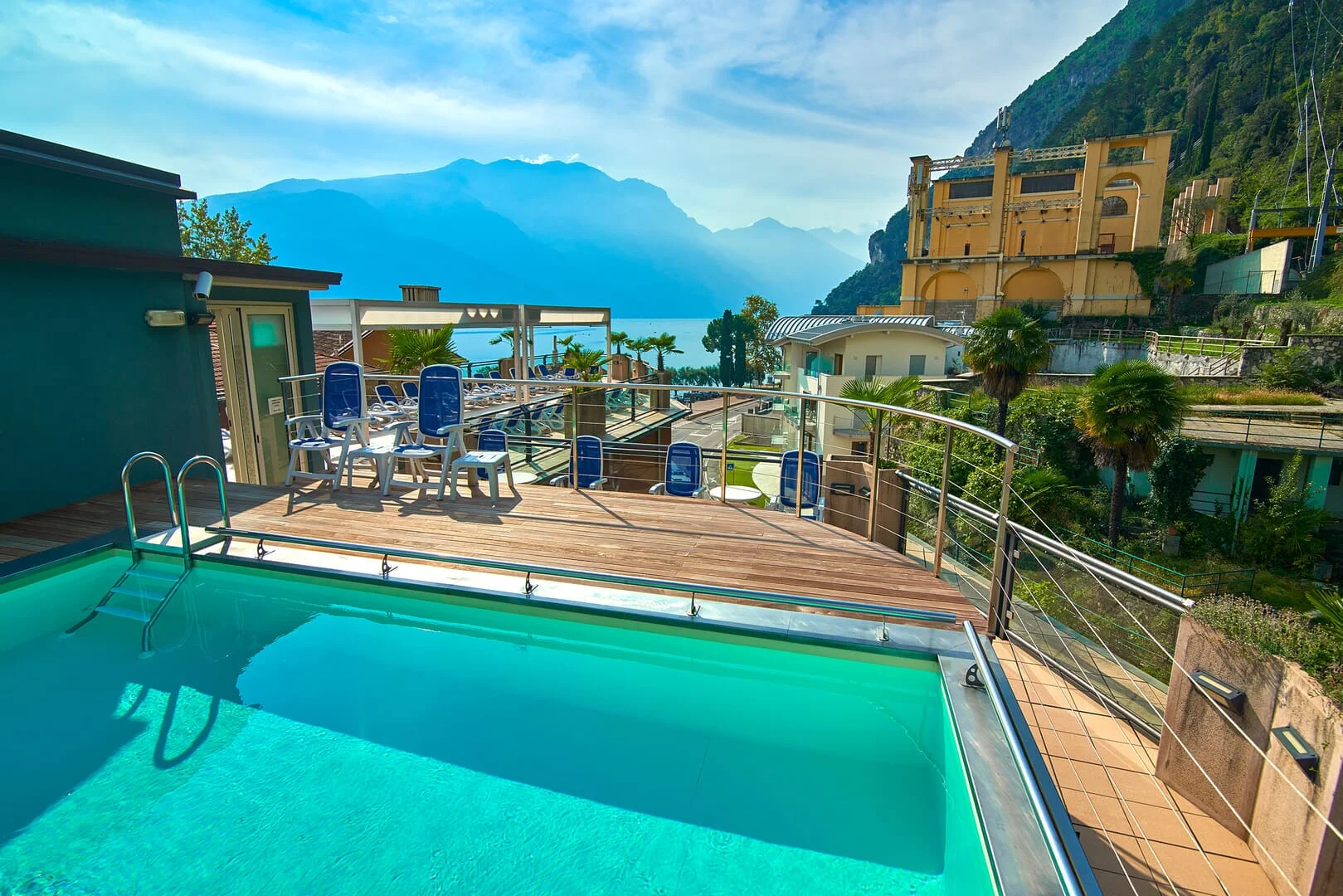 Tra acqua e cielo: il relax esclusivo della Sky pool e l’incanto della Spa Ninfea